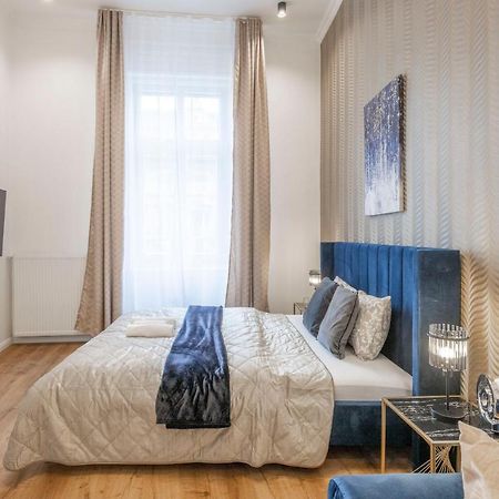 Luxurious Central Grand Home W/ 3Bedrm 2Bathrm Budapest Ngoại thất bức ảnh