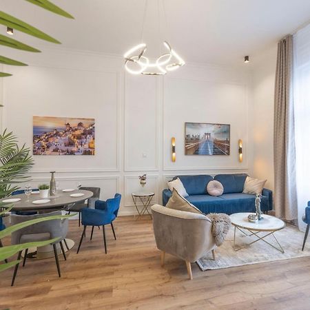 Luxurious Central Grand Home W/ 3Bedrm 2Bathrm Budapest Ngoại thất bức ảnh