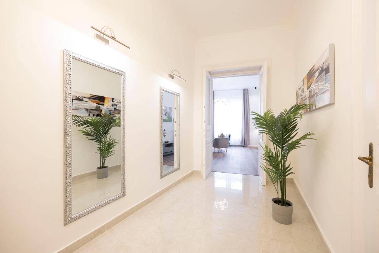Luxurious Central Grand Home W/ 3Bedrm 2Bathrm Budapest Ngoại thất bức ảnh