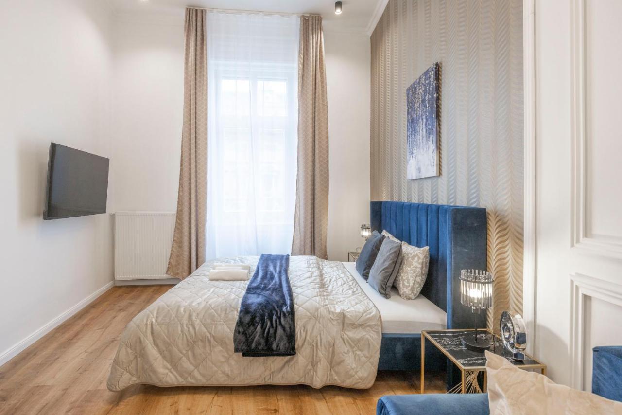 Luxurious Central Grand Home W/ 3Bedrm 2Bathrm Budapest Ngoại thất bức ảnh