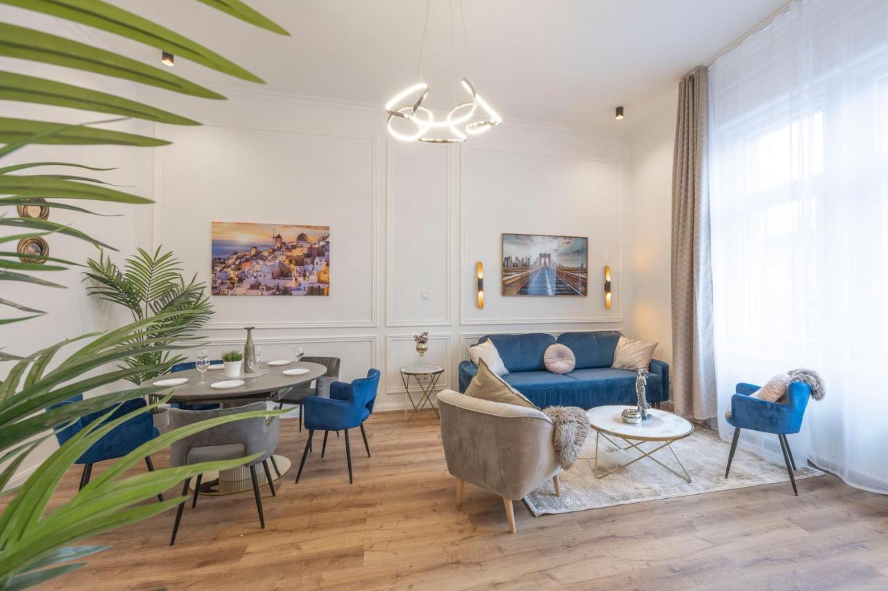 Luxurious Central Grand Home W/ 3Bedrm 2Bathrm Budapest Ngoại thất bức ảnh