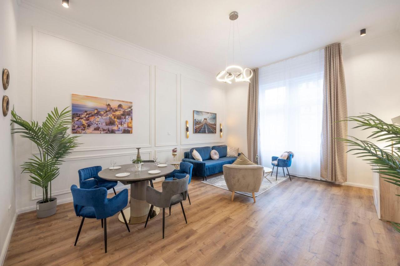 Luxurious Central Grand Home W/ 3Bedrm 2Bathrm Budapest Ngoại thất bức ảnh
